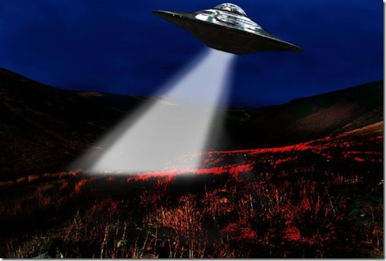 ufo luz thumb Mais de 900 policiais britânicos já viram OVNIs