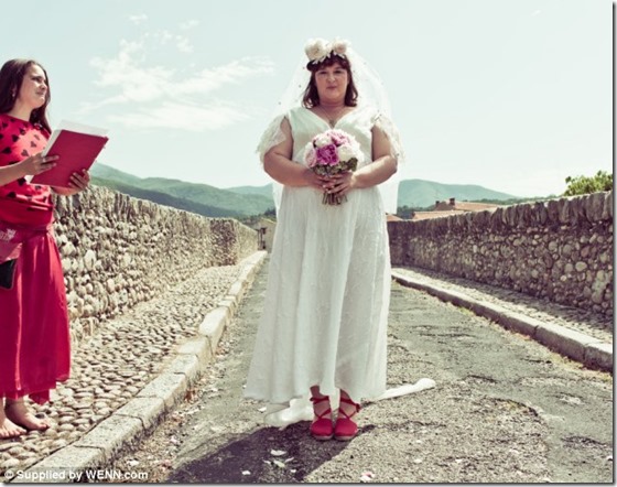 mulher casamento ponte thumb Australiana se casa com uma ponte na França