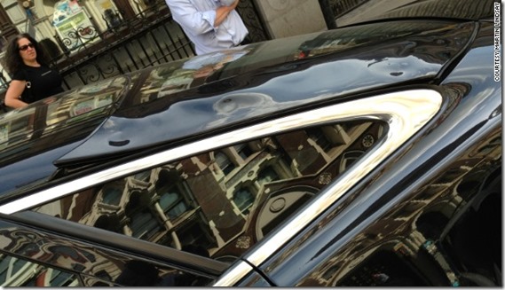 jaguar derretido thumb Prédio em Londres está derretendo carros