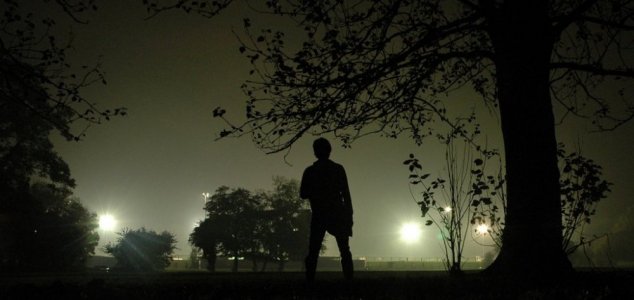 luzes noturnas OVNI avistado sobre usina nuclear de Arkansas
